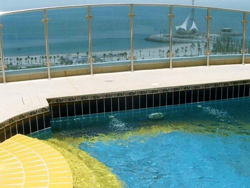 Le Royal Corniche Hotel Salmiya Eksteriør billede