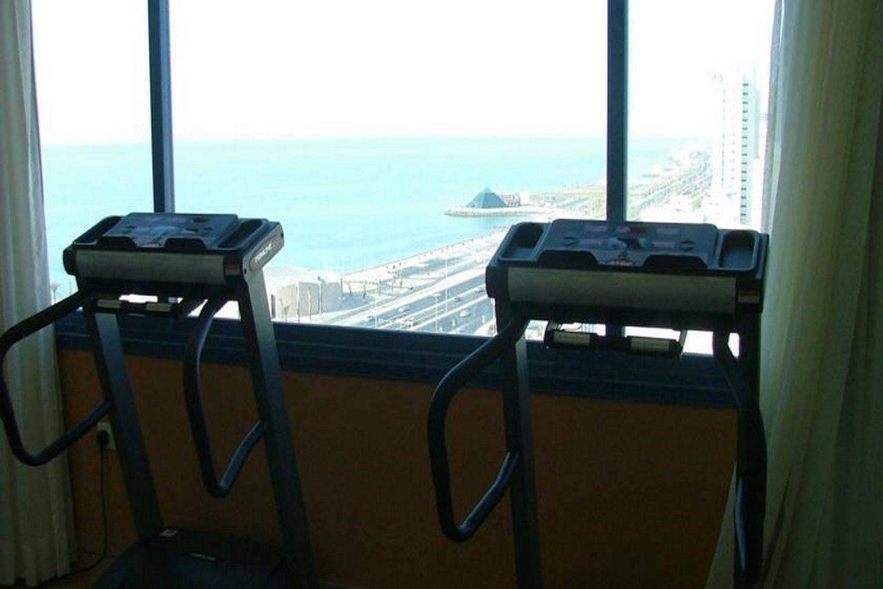 Le Royal Corniche Hotel Salmiya Eksteriør billede